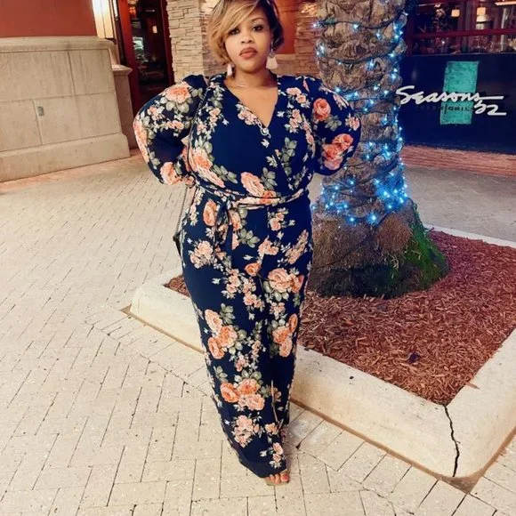 Floral Print Jumper Sizes 1X/2X/3X - Picture 2 of 3